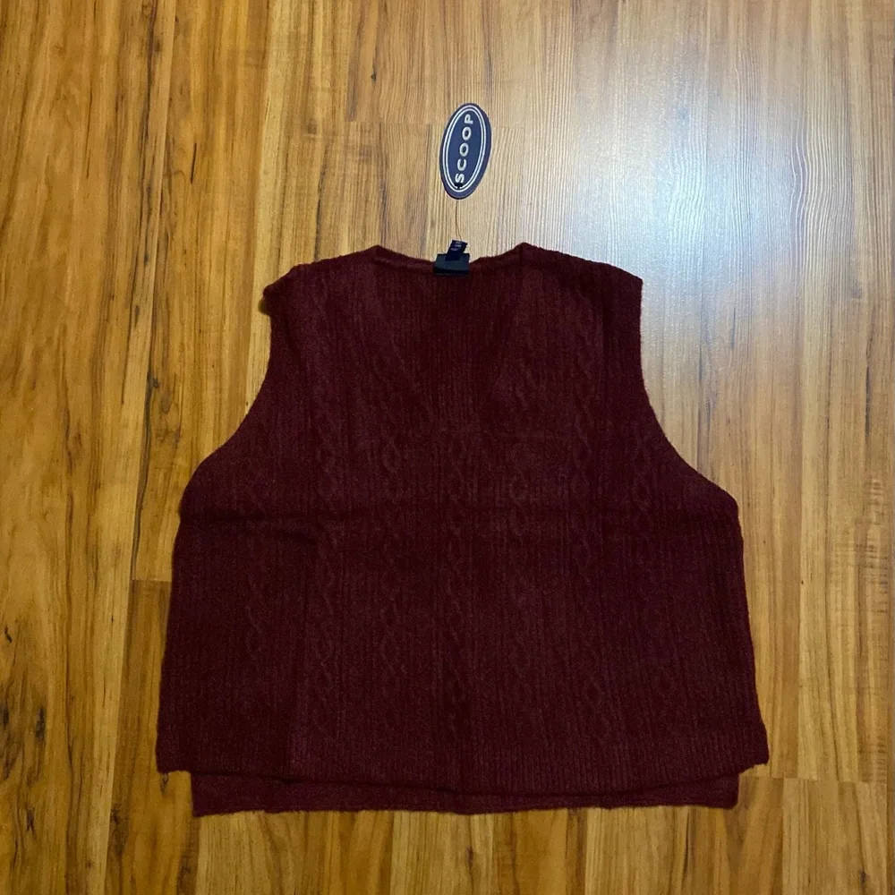 Scoop Women's Sleeveless V-Neck Cable Knit Cropped Sweater Vest Size XXL - Picture 10 of 11